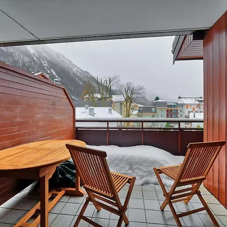 Carabiner: Espace Montagne Chamonix